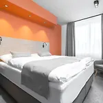 Diana