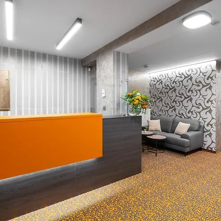 Hotel Diana