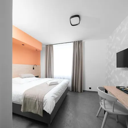 Diana Hotel