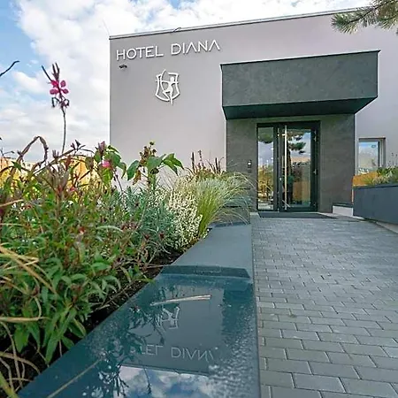 Hotel Diana 4*