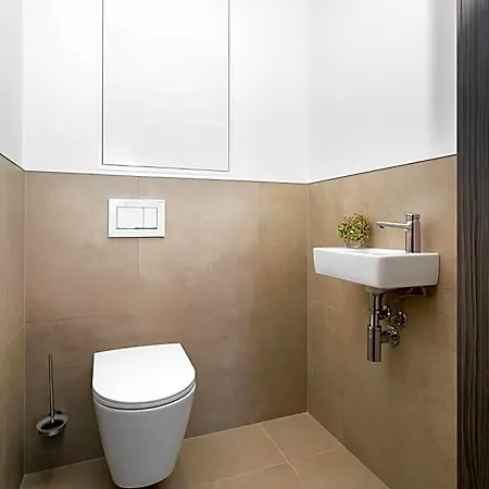 Diana Hotel 4*