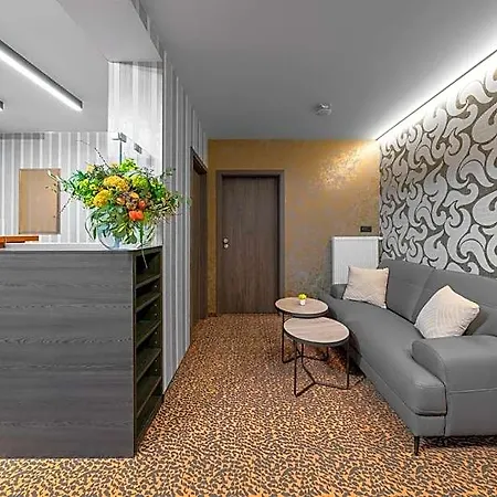 Hotel Diana 4*
